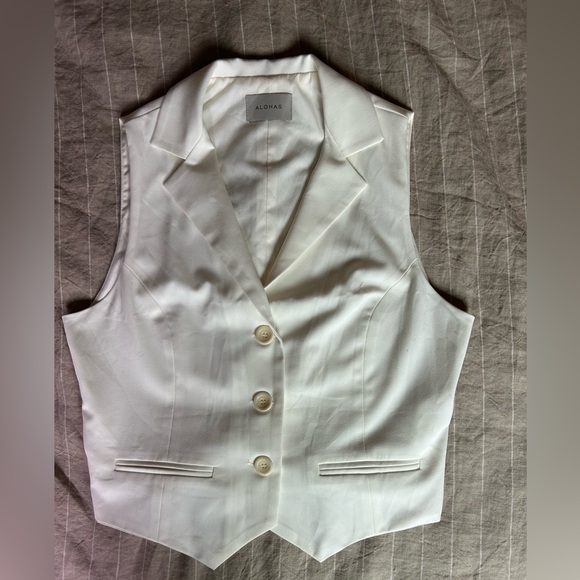 Alohas Java Vest - Picture 1 of 3